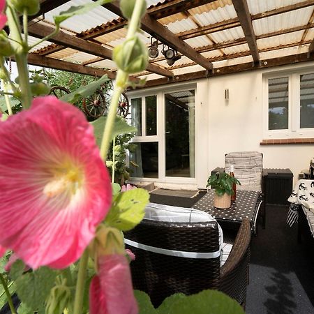 Апартаменты Haus Waldfrieden Ferienhaeuschen Waldfrieden Хаффкруг Экстерьер фото